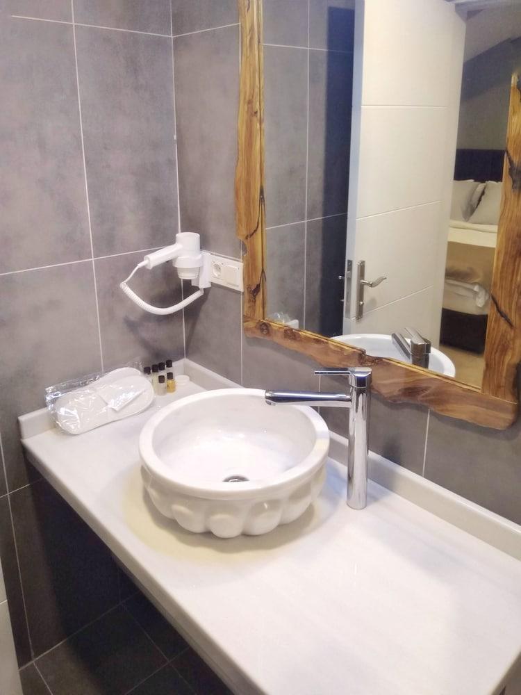 Jakaranda Hotel Κωνσταντινούπολη Εξωτερικό φωτογραφία