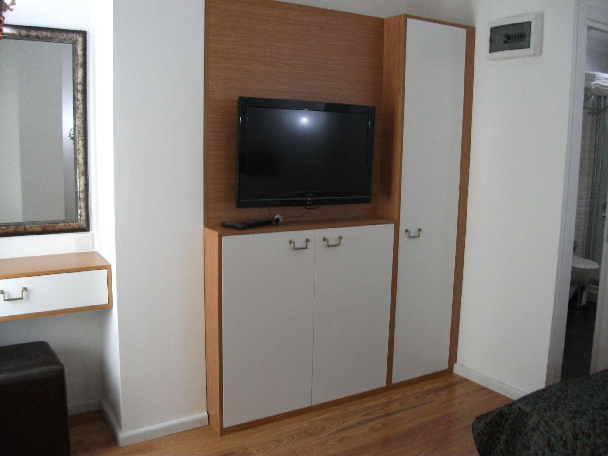 Jakaranda Hotel Κωνσταντινούπολη Εξωτερικό φωτογραφία