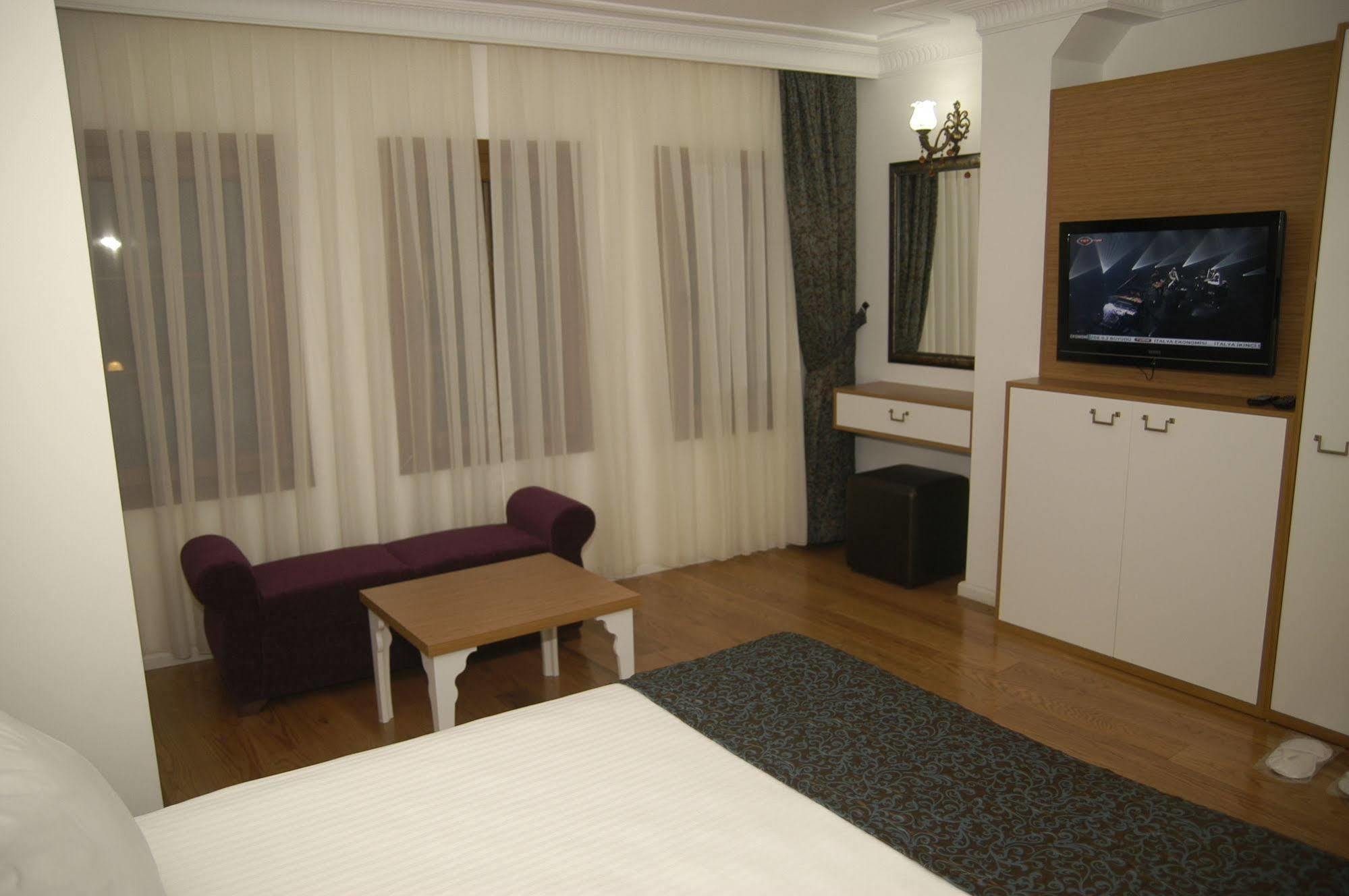 Jakaranda Hotel Κωνσταντινούπολη Εξωτερικό φωτογραφία