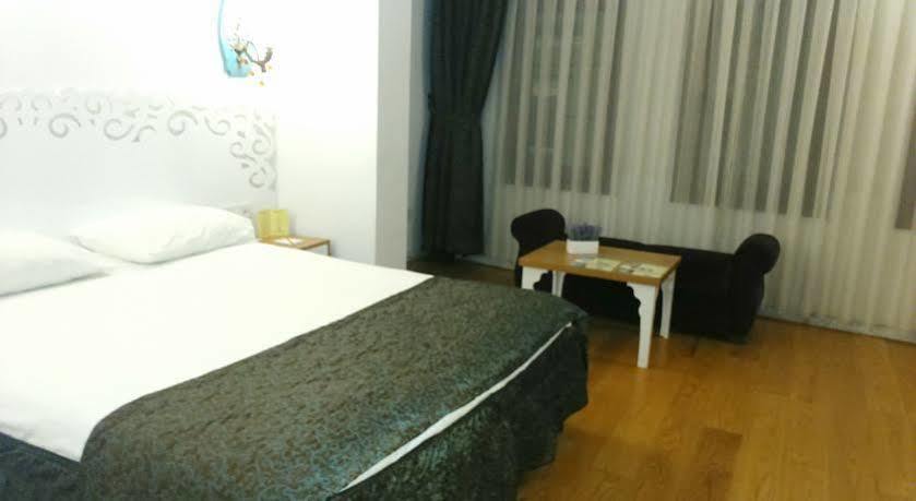Jakaranda Hotel Κωνσταντινούπολη Εξωτερικό φωτογραφία