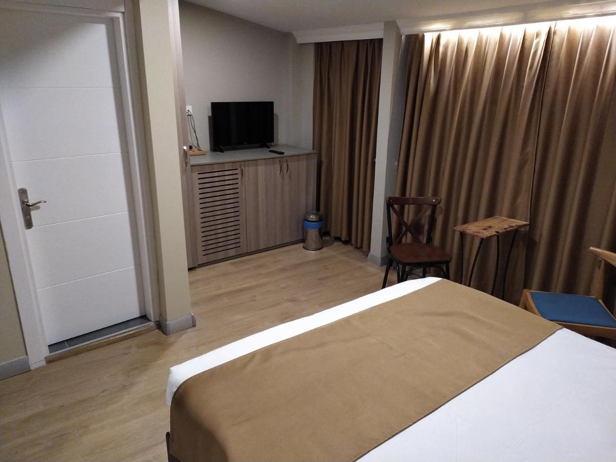 Jakaranda Hotel Κωνσταντινούπολη Εξωτερικό φωτογραφία